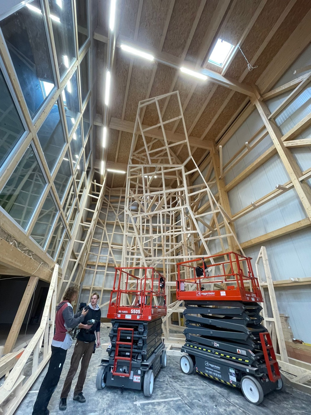 Kletterhalle — Holzbau von Johannes Westermeier, Zimmerei-Ökobau Rosenheim (Bild 4 von 8)